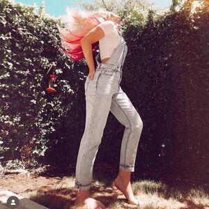 American Eagle Mom Denim Overalls size 2